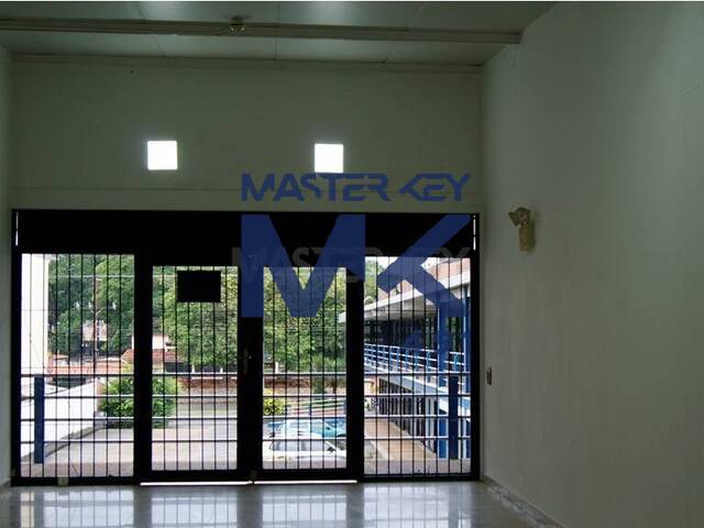 #6 - Oficina para Venta en Araure - P